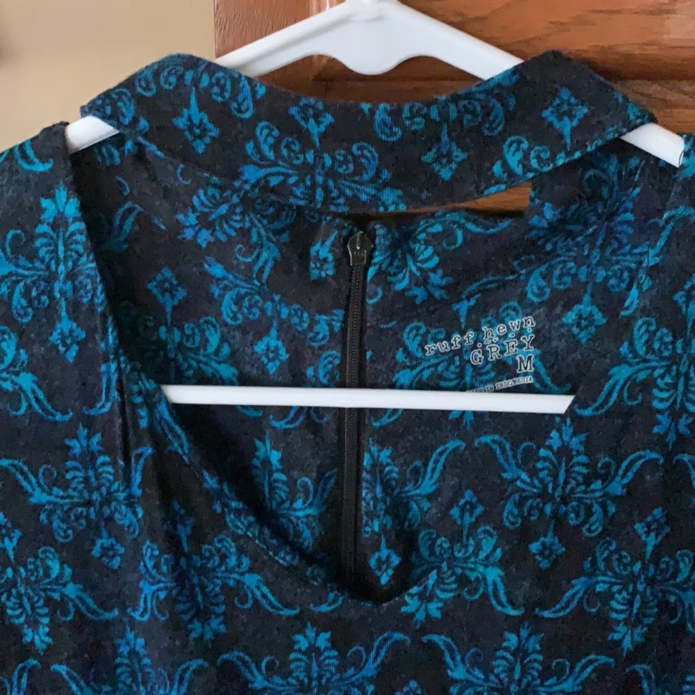 Patterned tank - Picture 2 of 4
